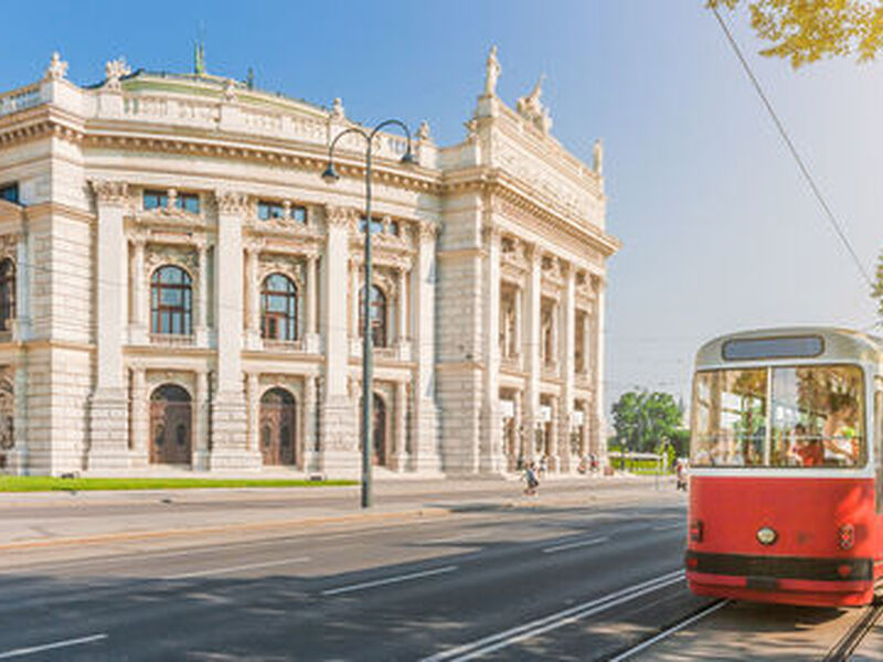 Otobüs İle Orta Avrupa Masalı (Tüm Çevre Gezileri ve Ekstra Turlar Dahil) Eskişehir - Ankara Hareketli