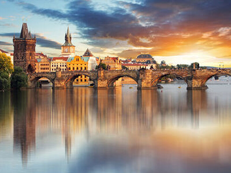 Otobüs İle Orta Avrupa Masalı (Tüm Çevre Gezileri ve Ekstra Turlar Dahil) İzmir Hareketli